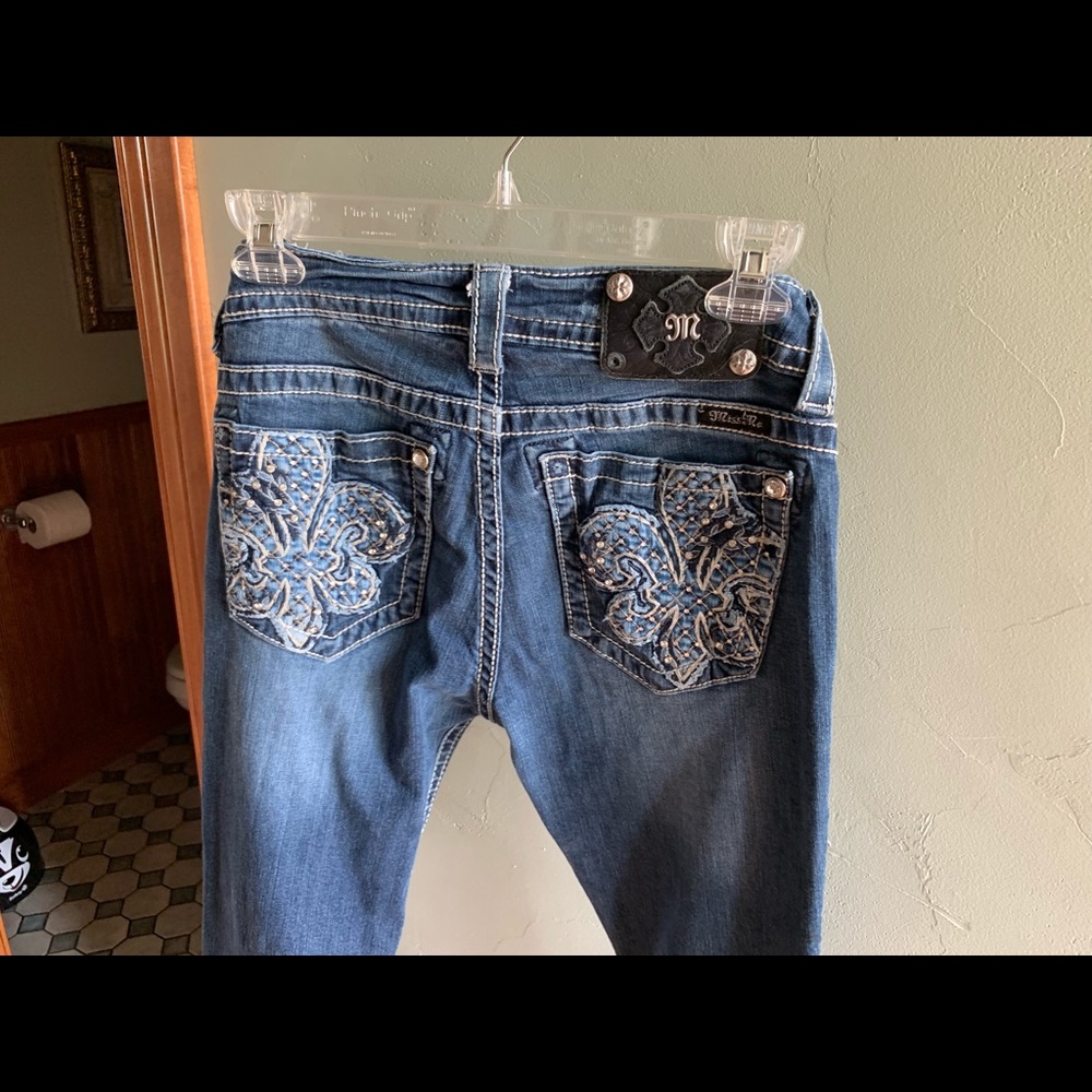 Miss Me Jeans Sz 28. Bootcut